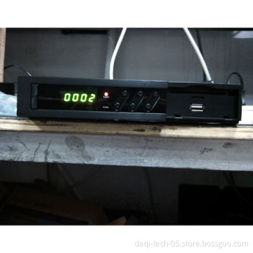 DVB S2 receivers, OEM orders are welcome, free one year IKS service, suitable for sports